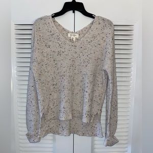 Jessica Simpson vneck sweater